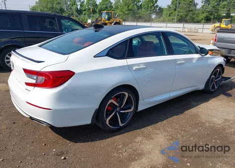 2022 Honda Accord Sport z USA, uszkodzony, nr VIN 1HGCV1F37NA009447